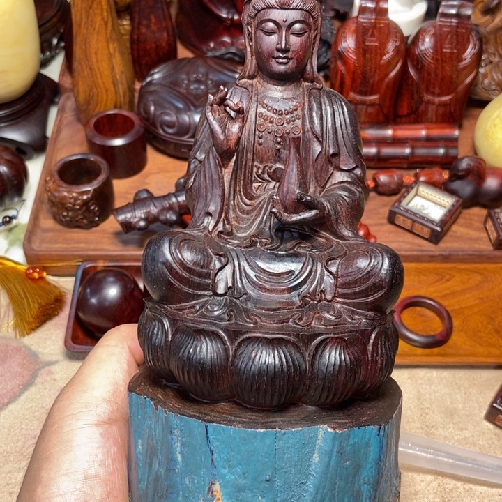 檀香紫檀（小叶紫檀）观音