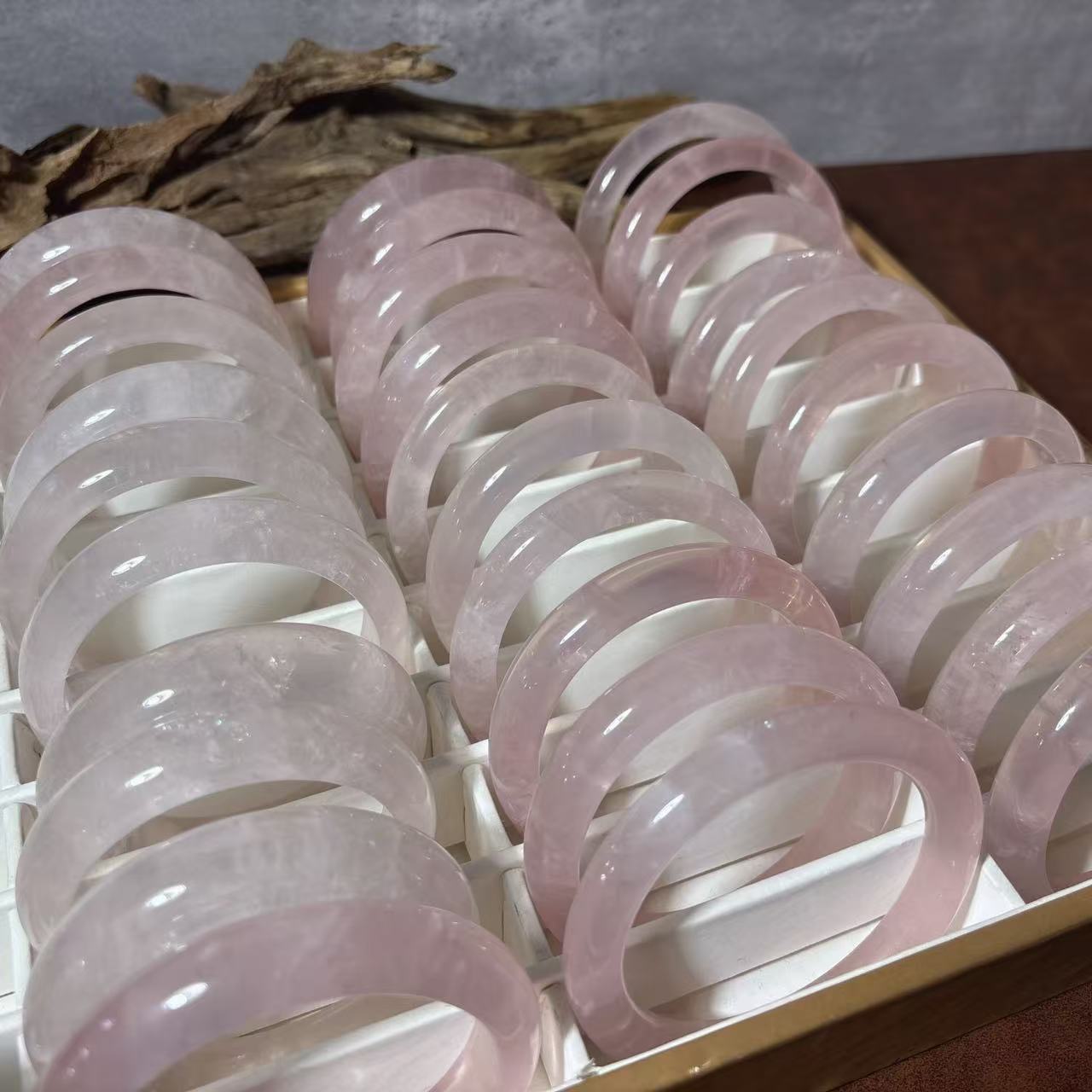 粉色手镯D122530—多样性发其一