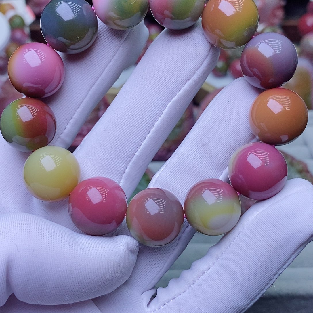 玛瑙/玉髓珠宝奇石未镶嵌齐****师盐源玛瑙定制