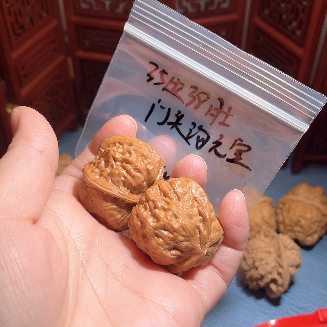 v****v35边38肚门头沟元宝，