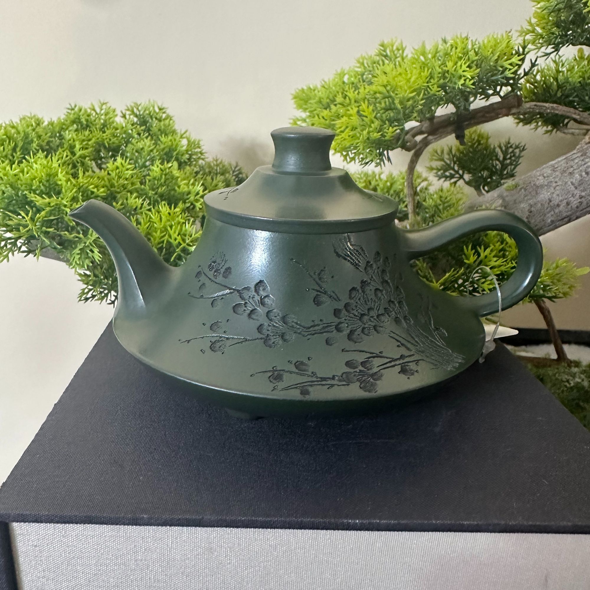 【一品紫砂甄选】民国绿刻绘云炉手工紫砂壶
