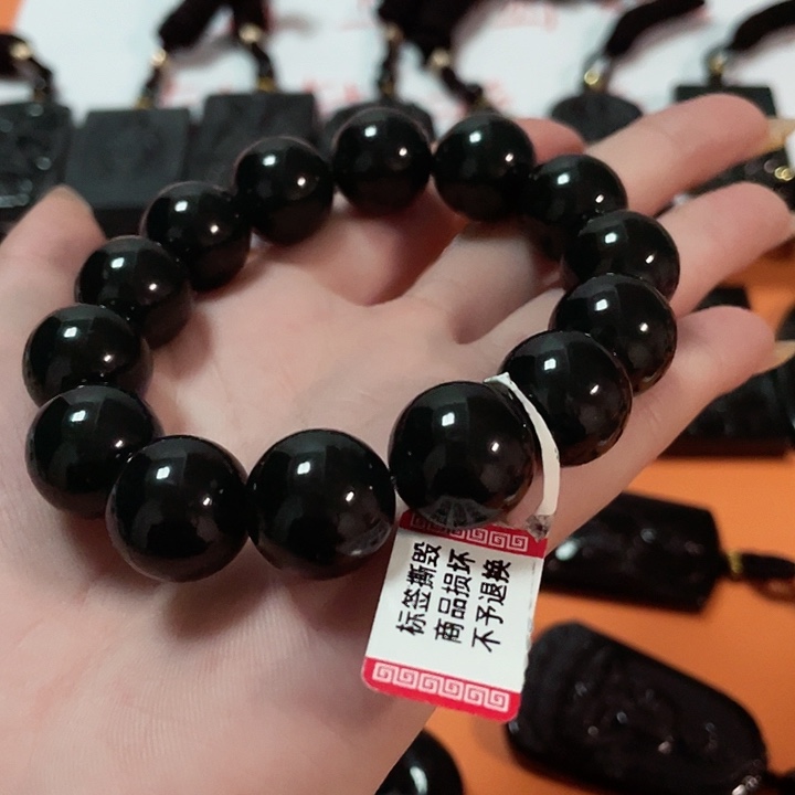 翡翠挂件未镶嵌ㅤ*知