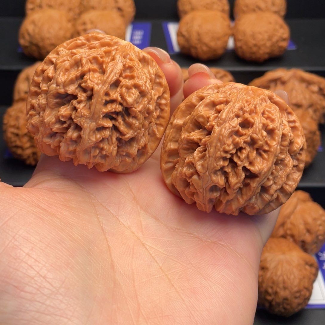 文玩核桃把件?*大粗筋47