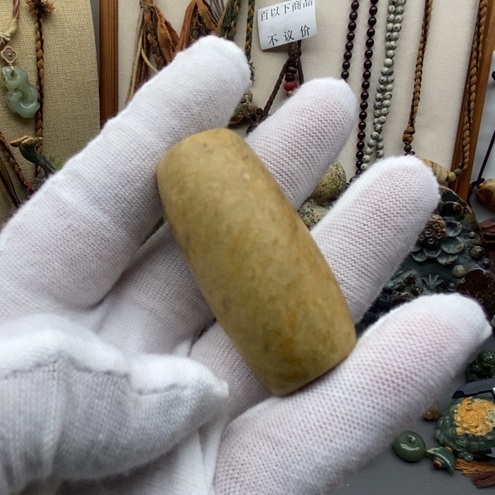 岫岩河磨玉（透闪石质玉）挂件未镶嵌