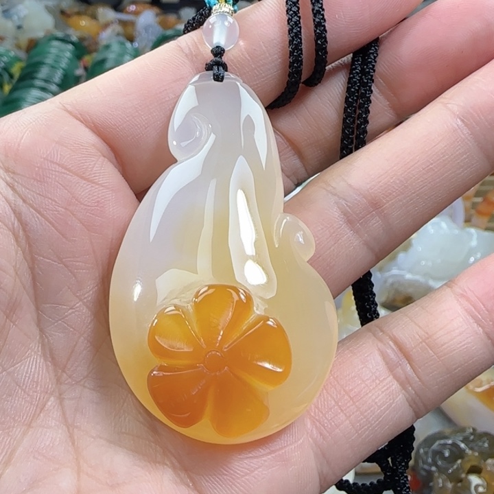 玛瑙/玉髓合金吊坠