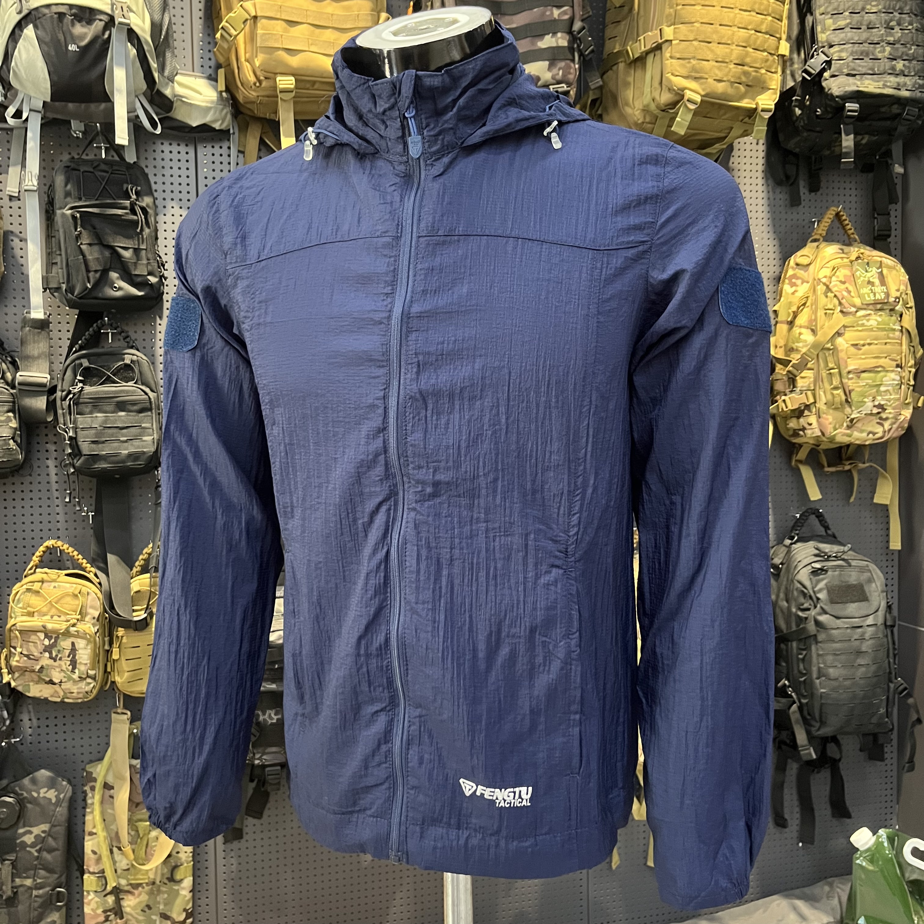 A118 户外运动皮肤衣 (多色)