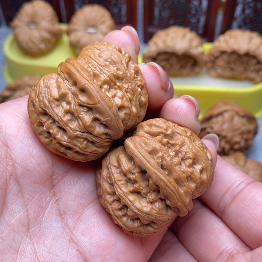 文玩核桃把件精品元宝41