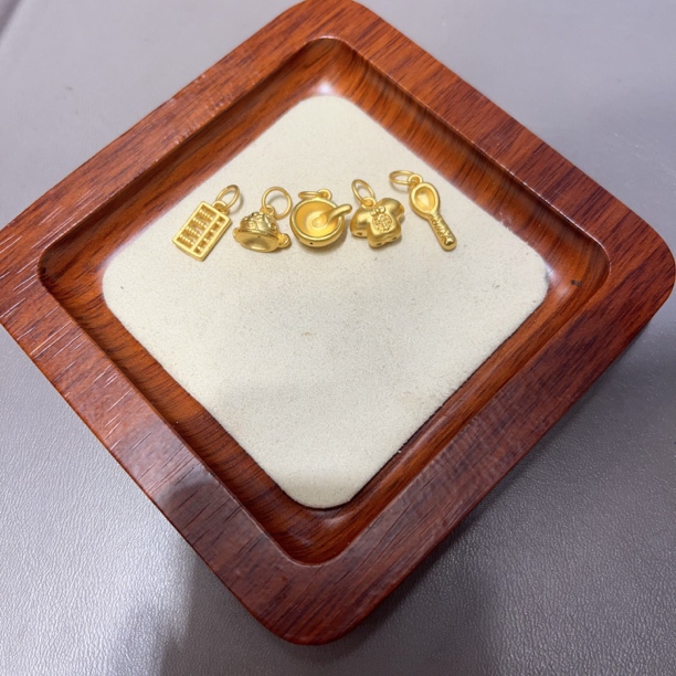 足金999衣食无忧忧锦衣玉食5件套3D硬金工艺宝宝大人都可带