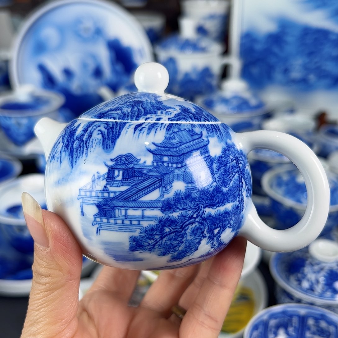 景德镇陶瓷手工制作