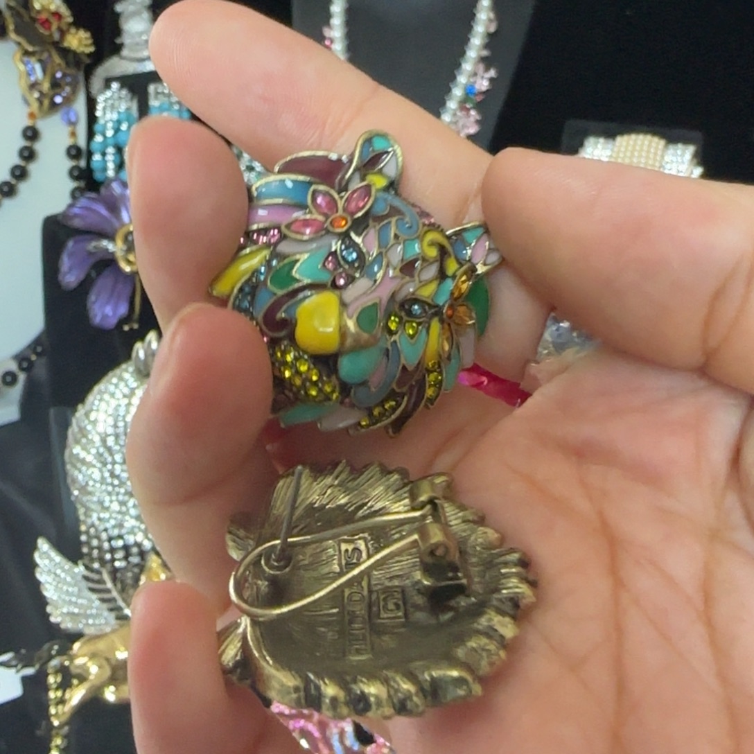 宜***店琉璃纯铜合金耳饰