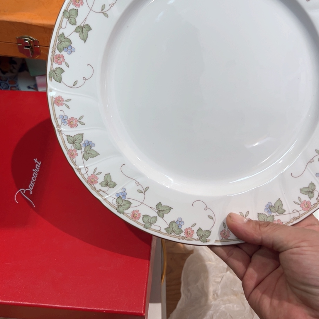 瓷片哈哈哈哈哈这也是为什么要