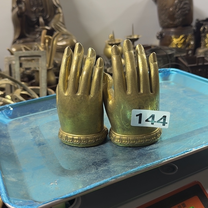 问***愧闪电购铜摆件工艺品144