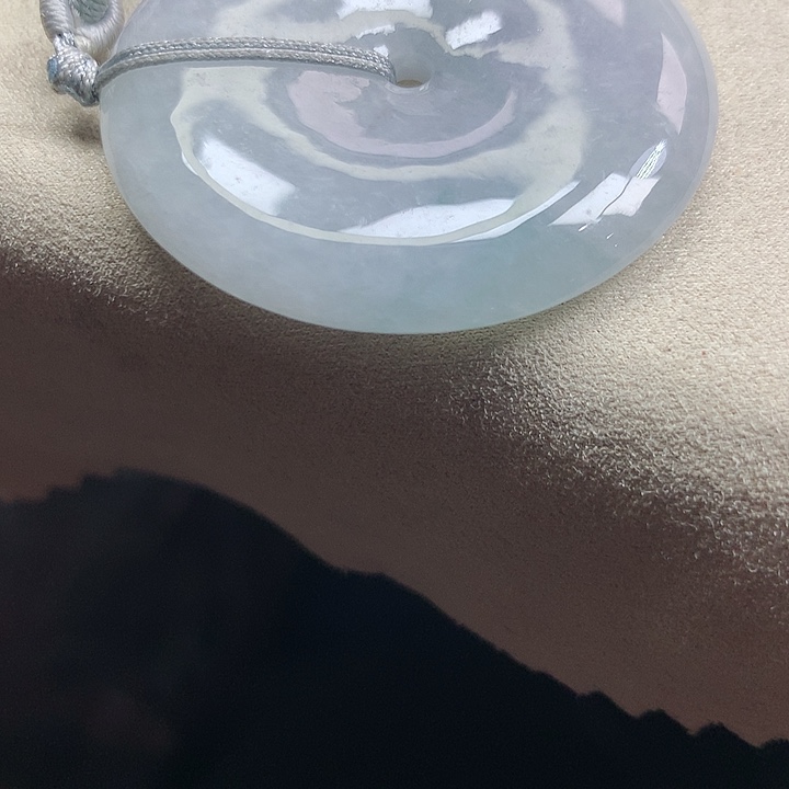 翡翠颈饰未镶嵌吊坠