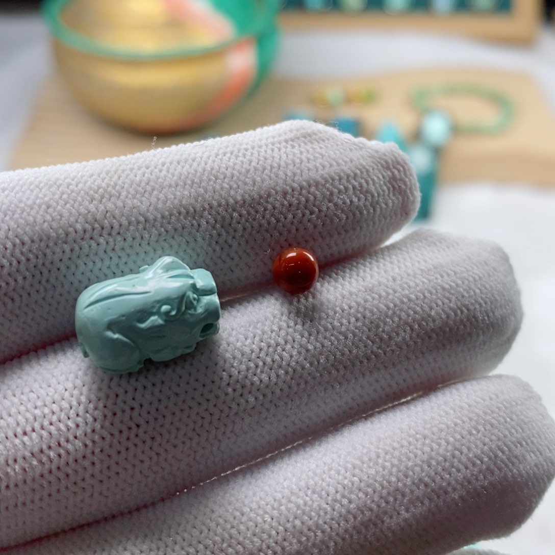 南红玛瑙颈饰未镶嵌