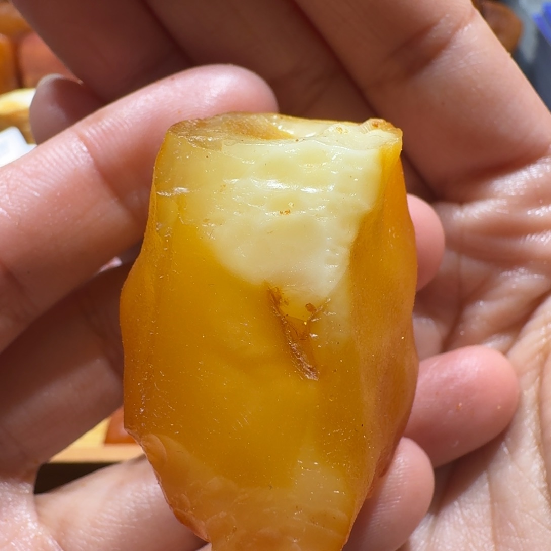 定制琥珀未镶嵌定制