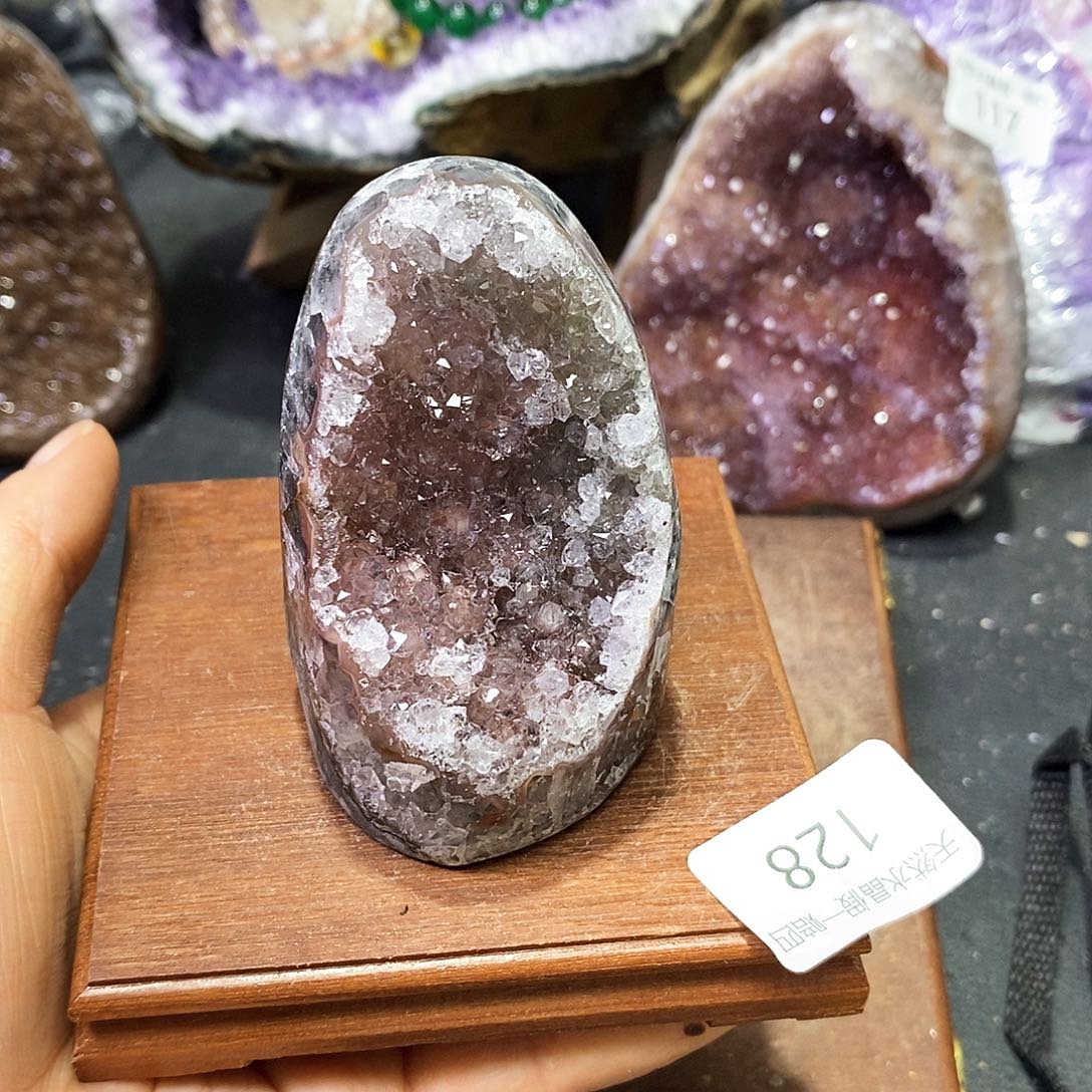 水晶大型摆件（非配饰）未镶嵌