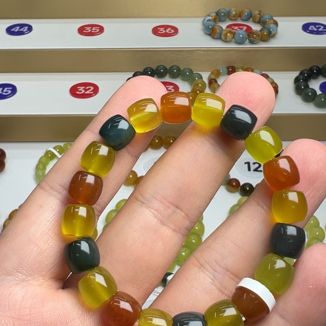 未镶嵌蛇纹石玉一