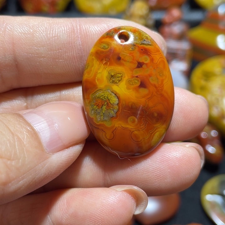 玛瑙/玉髓未镶嵌颈饰