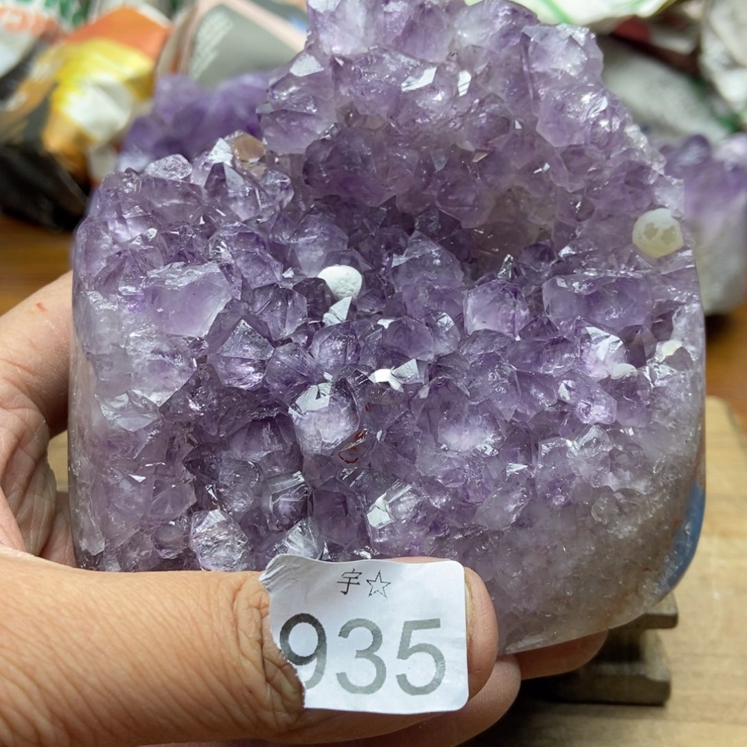 紫晶天然水晶摆件未镶嵌