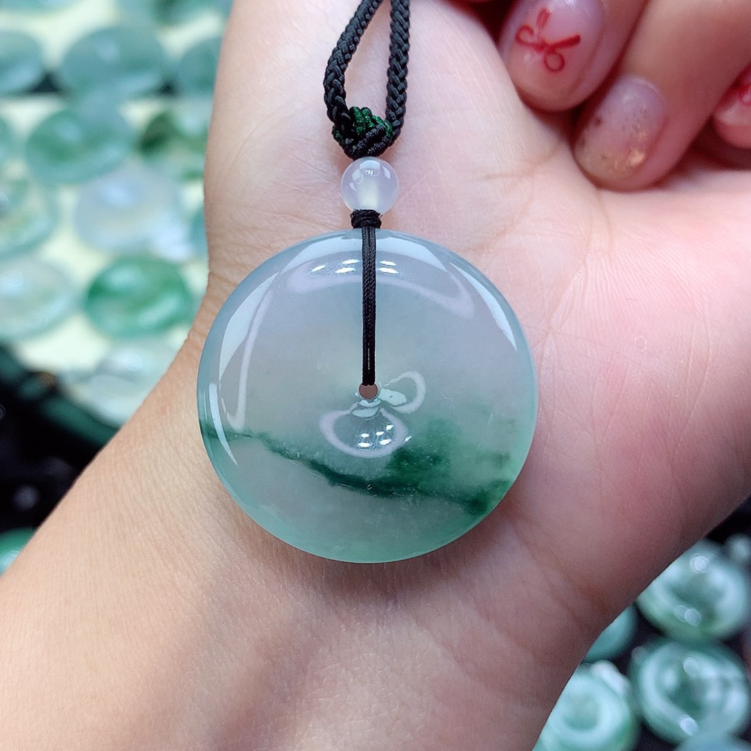 翡翠颈饰未镶嵌62翡翠28.8/5.8