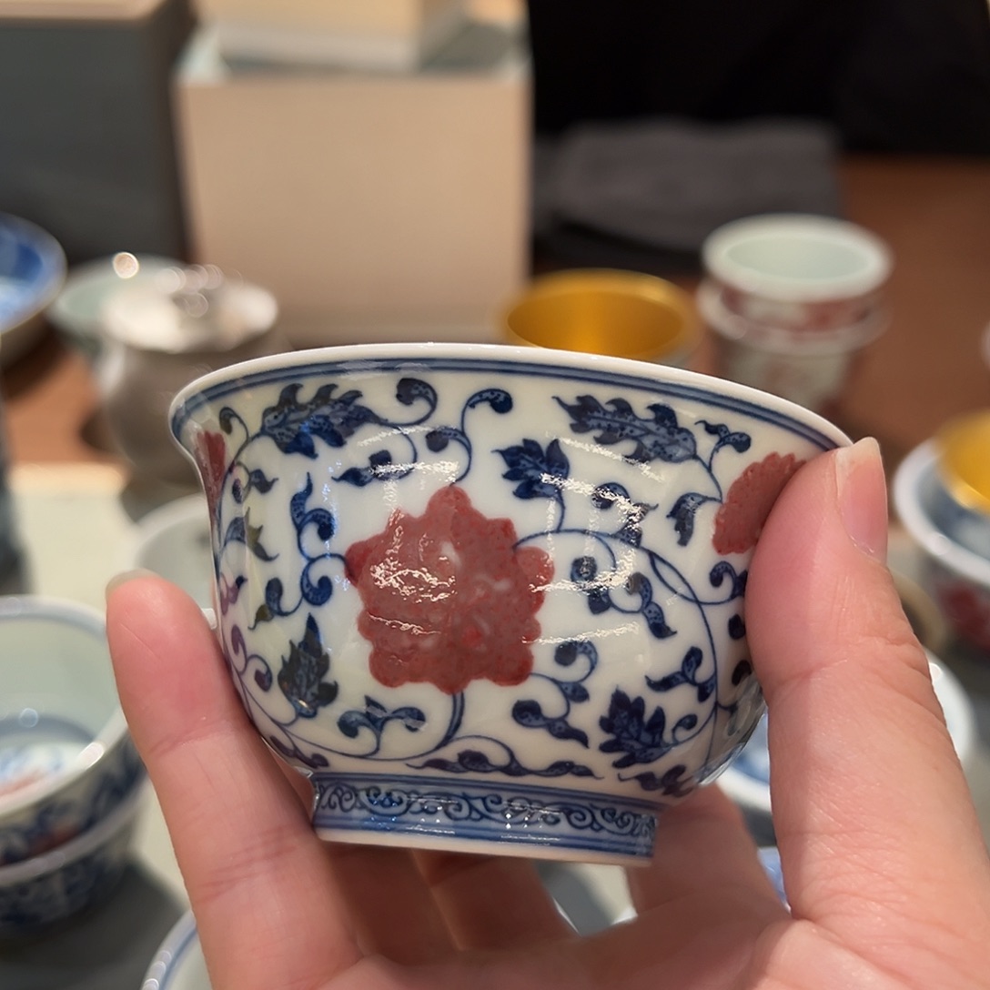 微瑕臻玉古坊釉里红杯杯杯杯