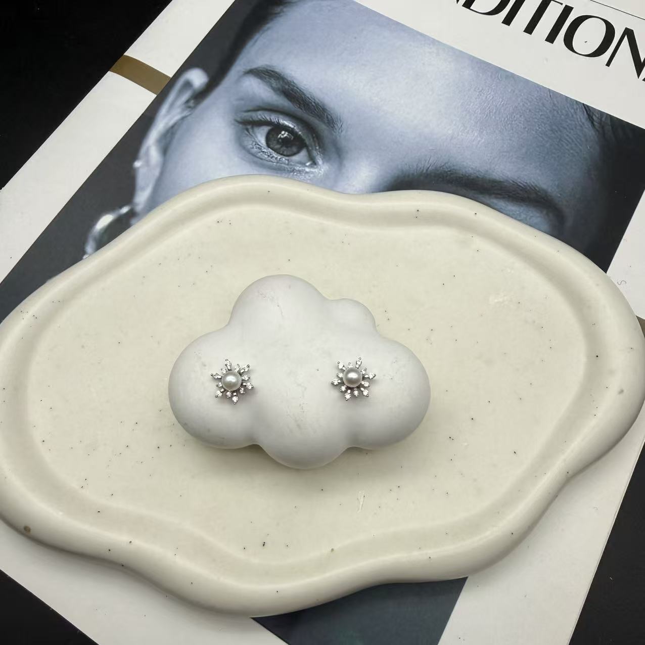 【E092】淡水珍珠可爱雪花耳钉