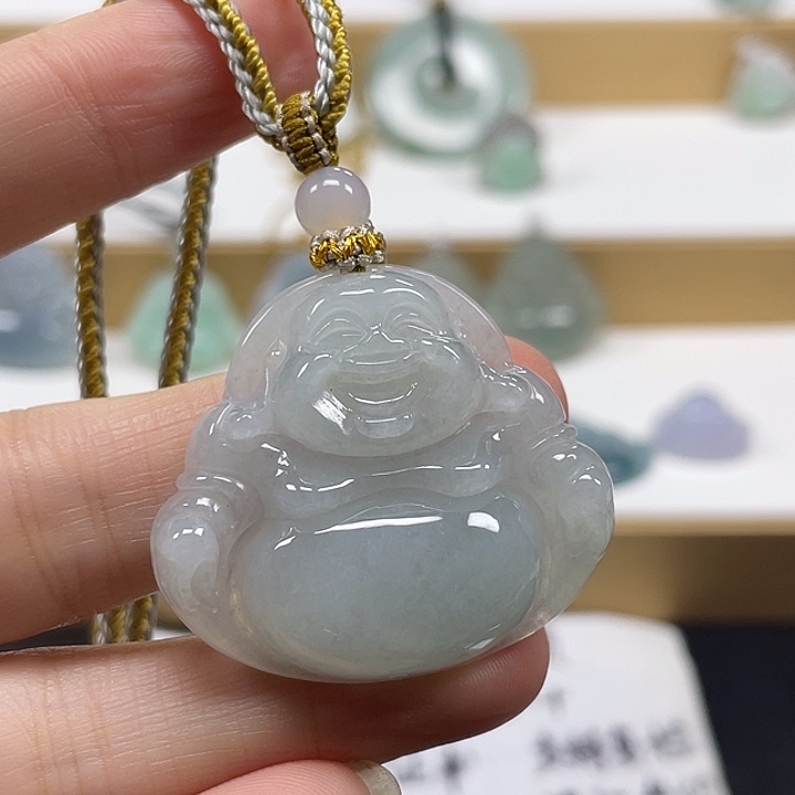 翡翠未镶嵌颈饰天然翡翠佛公38号