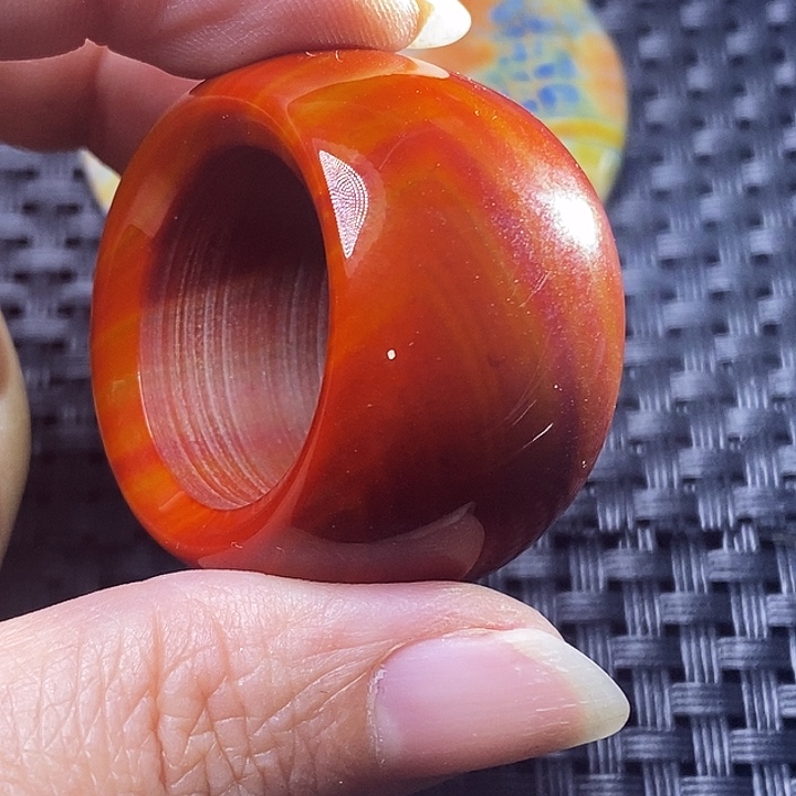 随***意玛瑙/玉髓未镶嵌颈饰