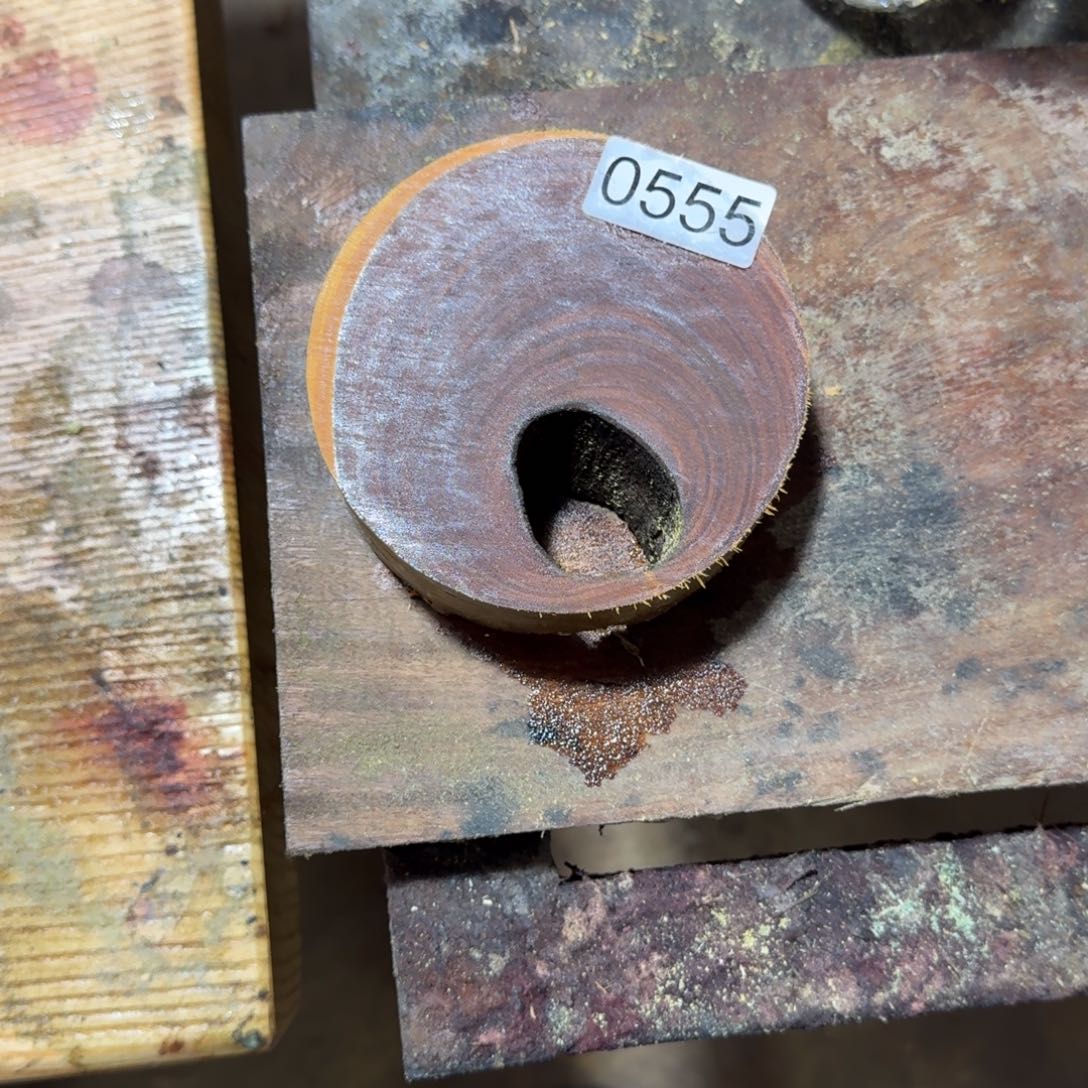 非洲紫檀（红花梨）绿檀555