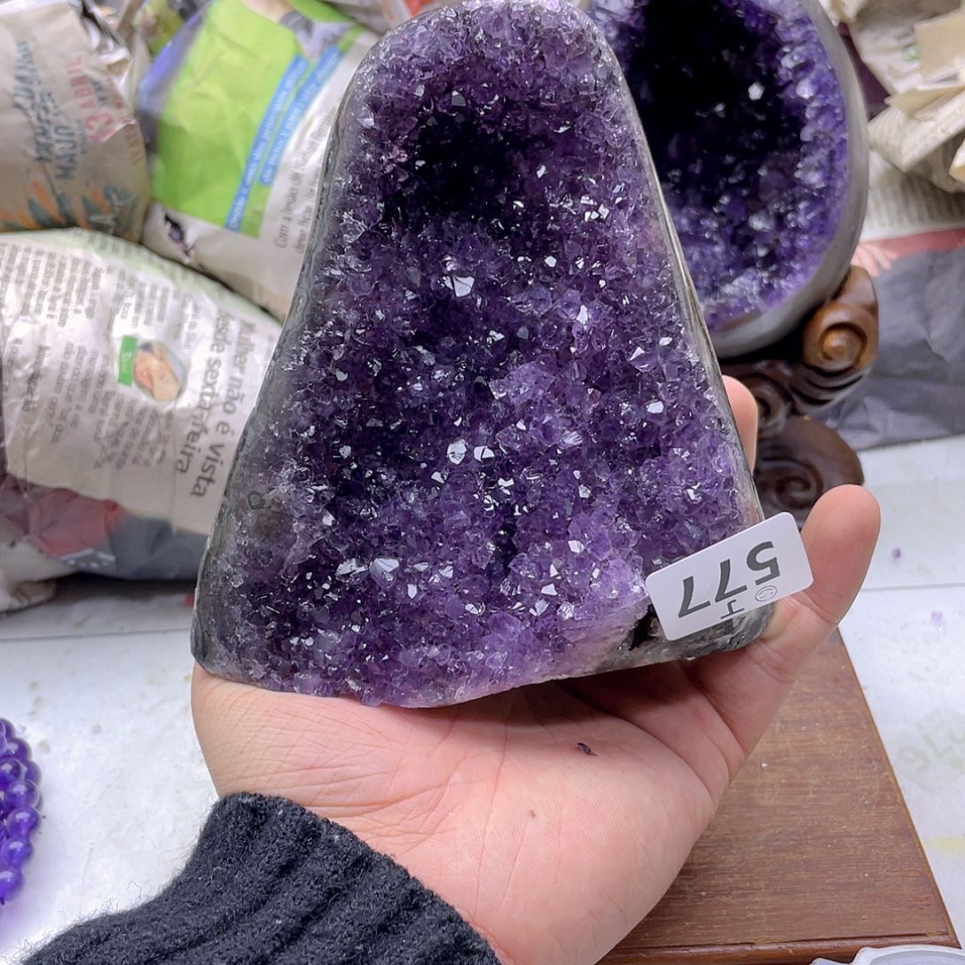 紫晶大型摆件（非配饰）未镶嵌