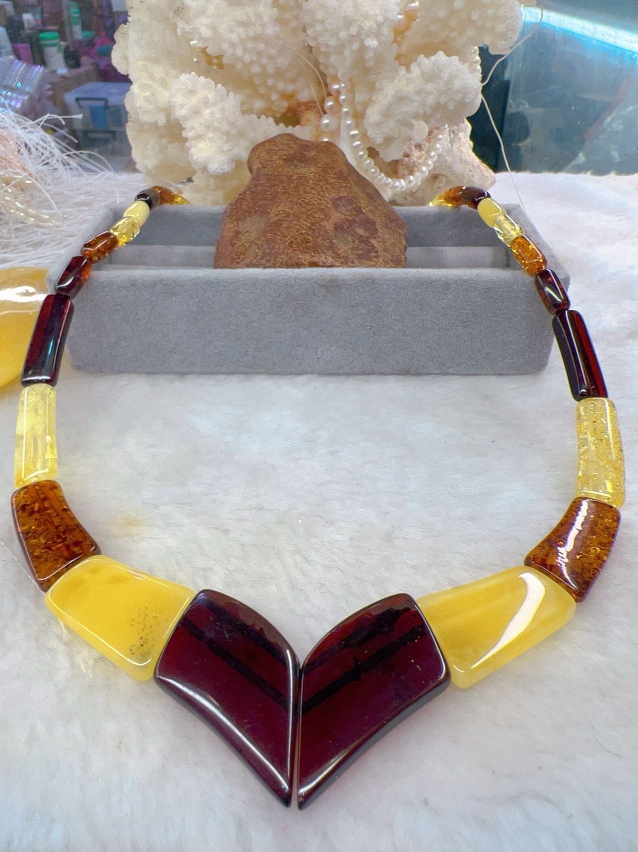 【包邮】天然琥珀项链女士挂件时尚款长链anbar kahriwa12