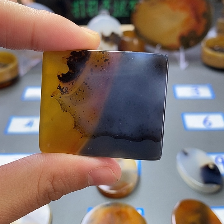 玛瑙/玉髓未镶嵌珠宝半成品45