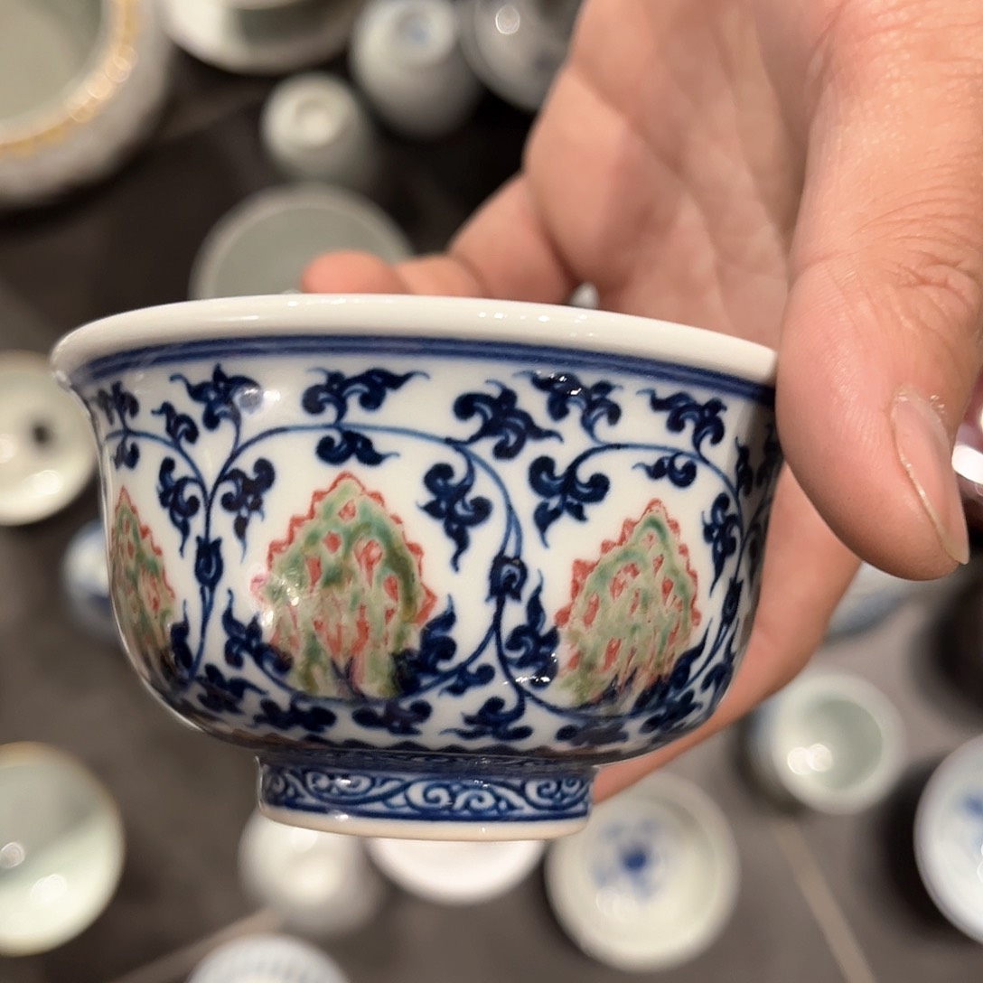 杯青花瓷器过年了来吧