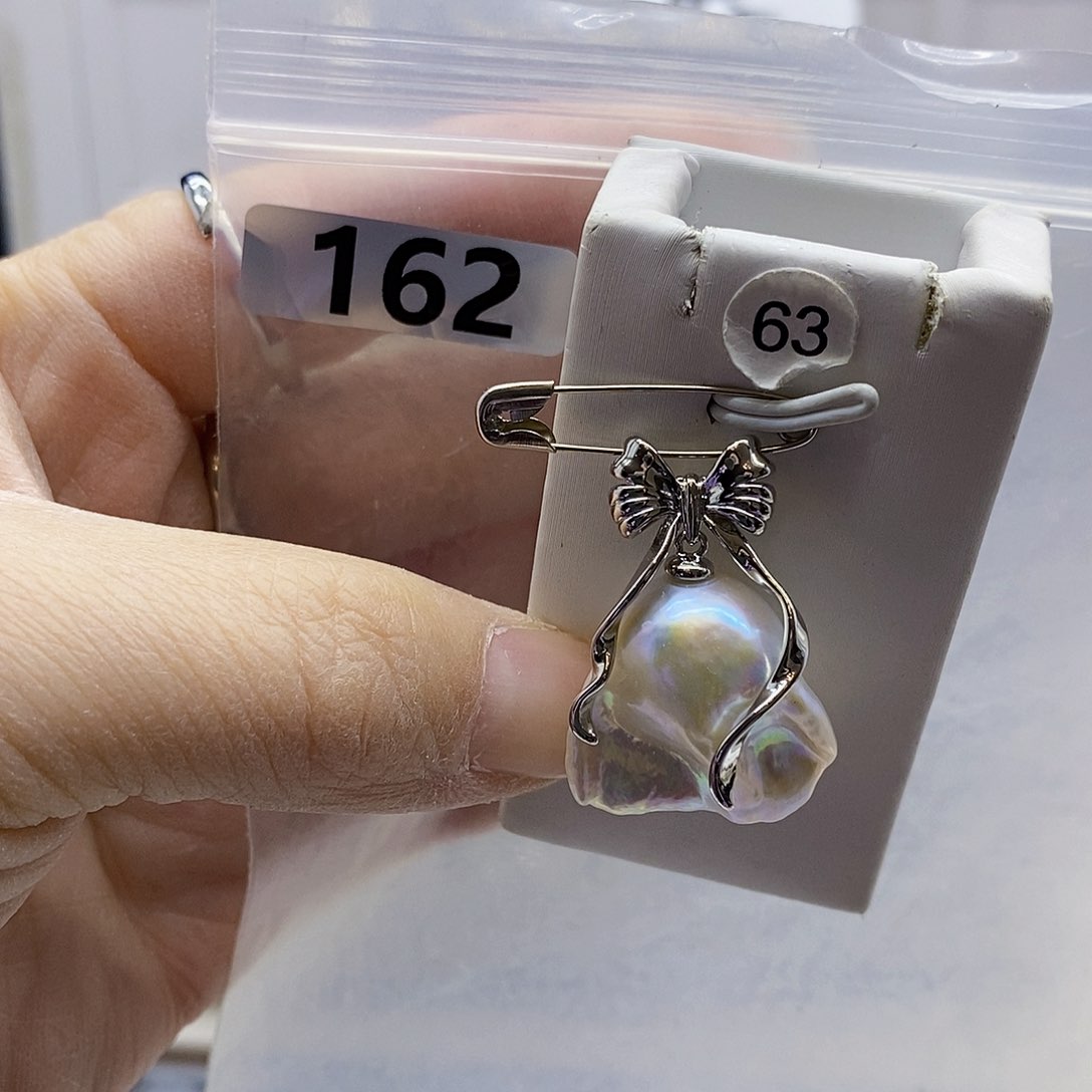 颈饰合金淡水珍珠