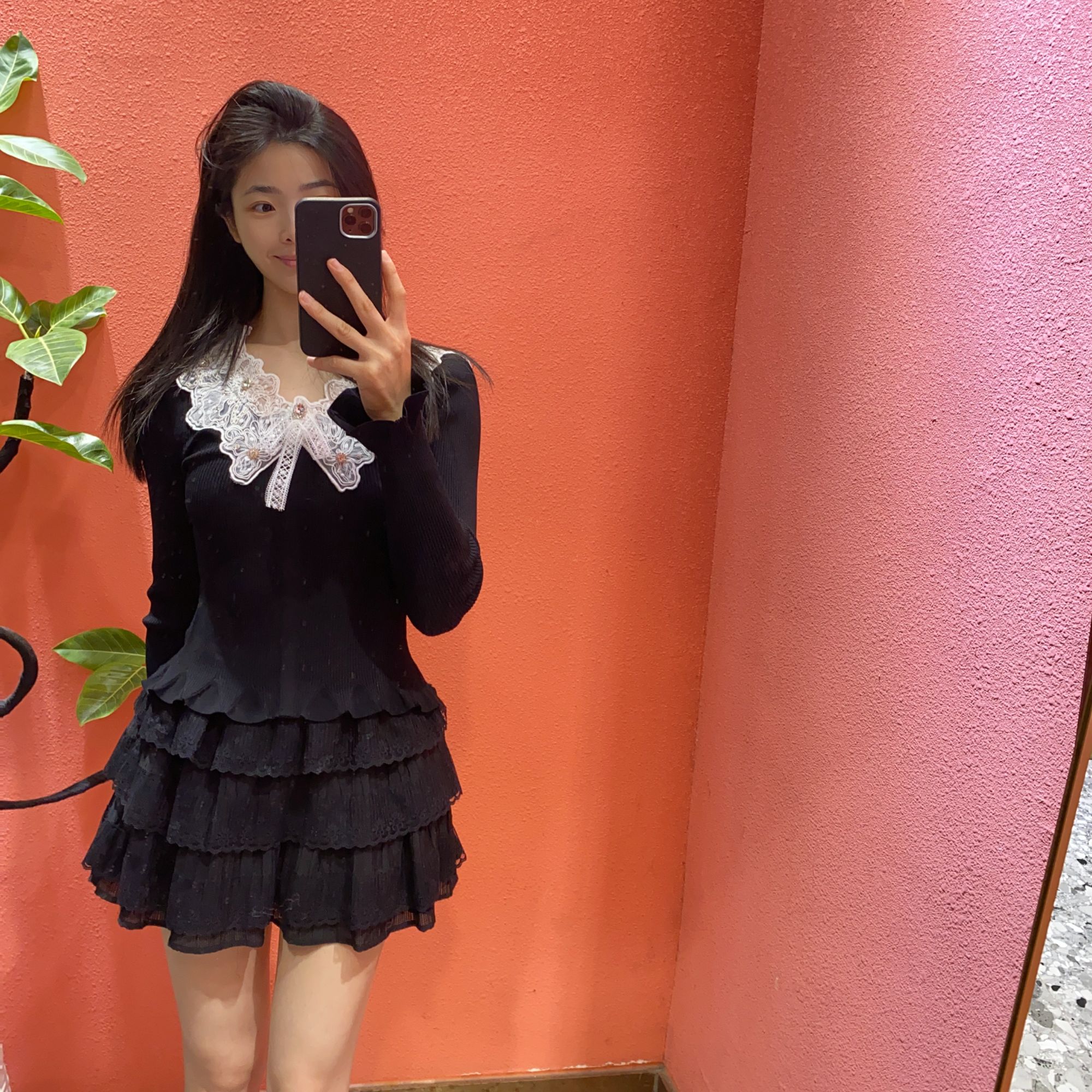 （默茗服装）鸽子蛋蕾丝拼接上衣