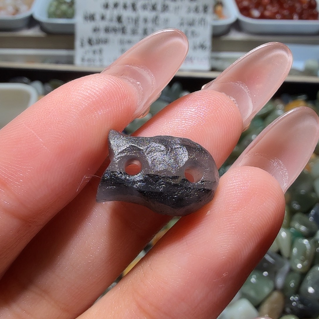 和田玉未镶嵌珠宝奇石