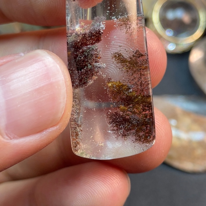 水晶颈饰未镶嵌何*