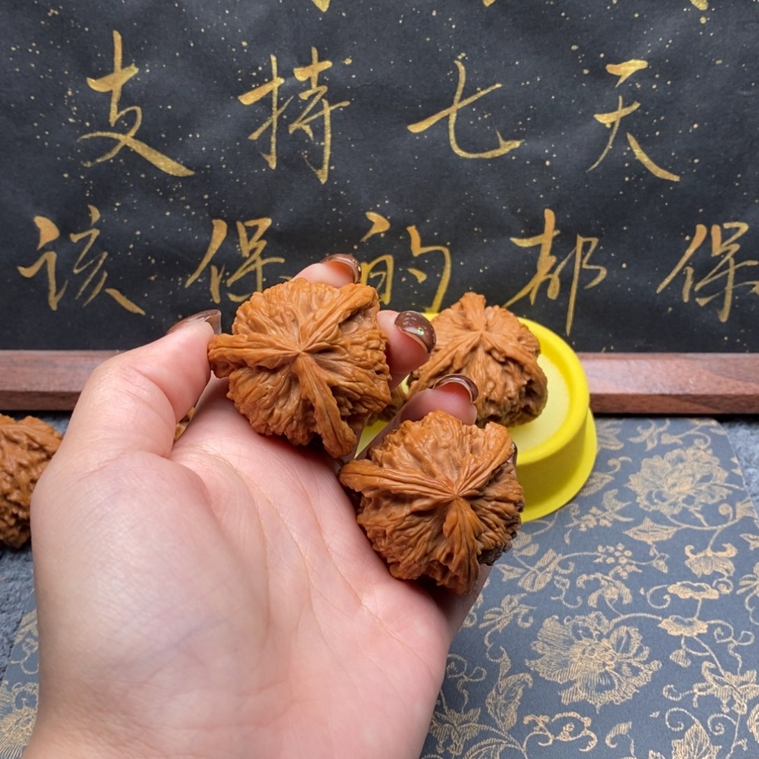 吊坠文玩核桃随**欲白狮子