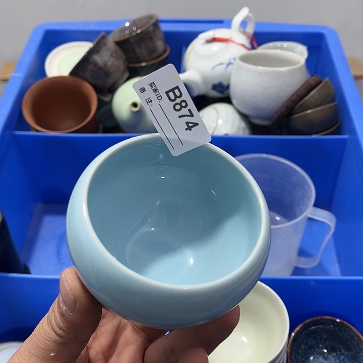 一***菜瓷片默认微瑕瓷器、茶具、壶、摆件，介意勿拍 