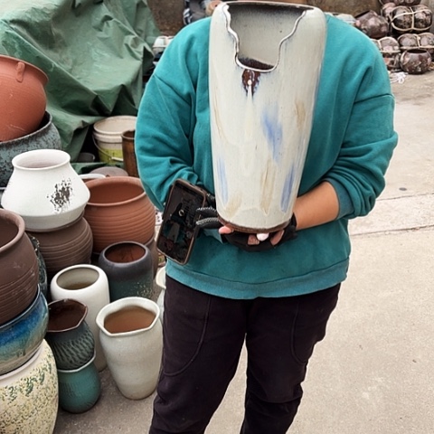 口16高38瑕疵盆子。