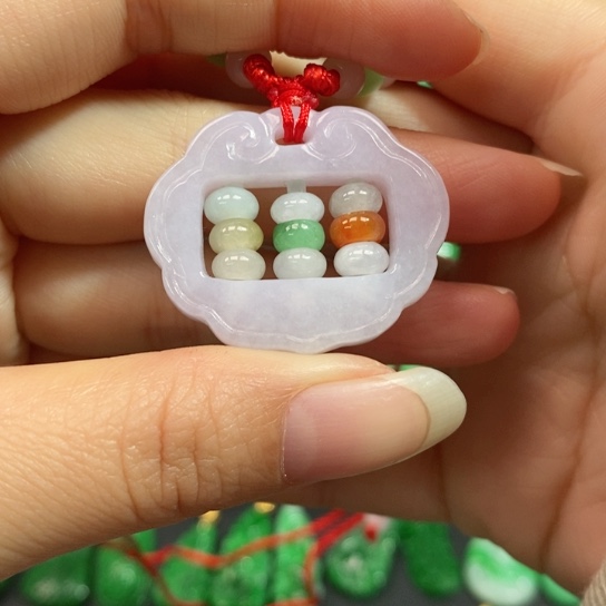 颈饰未镶嵌翡翠吊坠