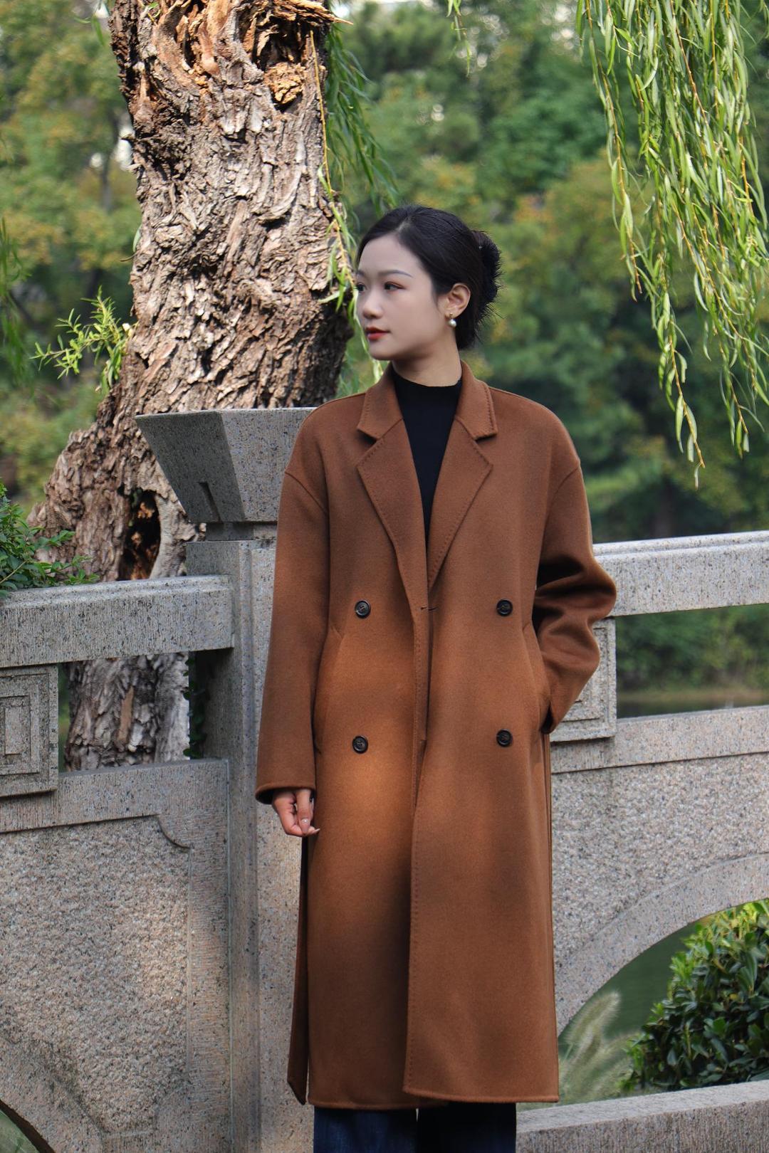 伊家中长款驼绒大衣双面呢外套女气质