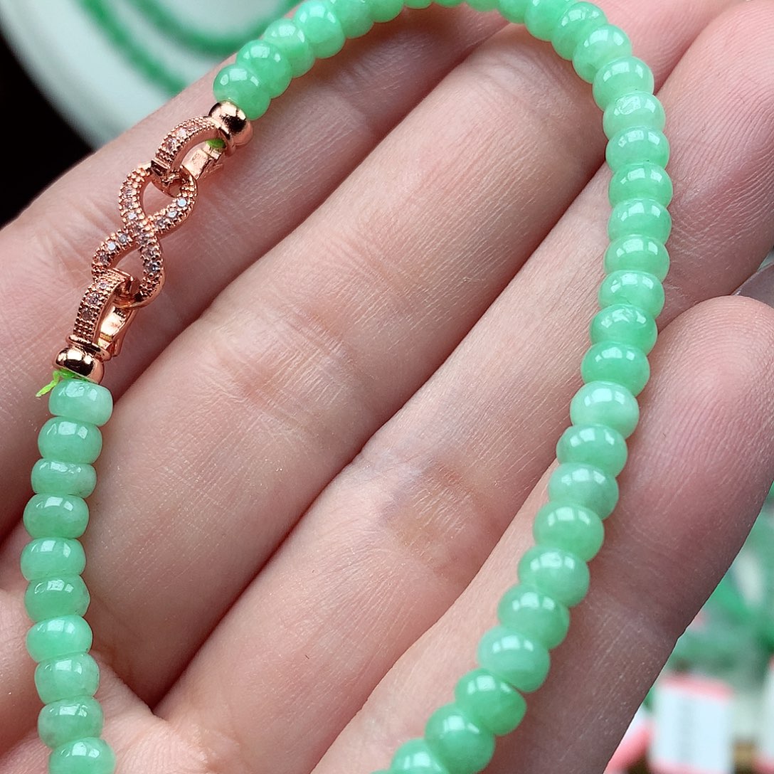 翡翠未镶嵌毛衣链