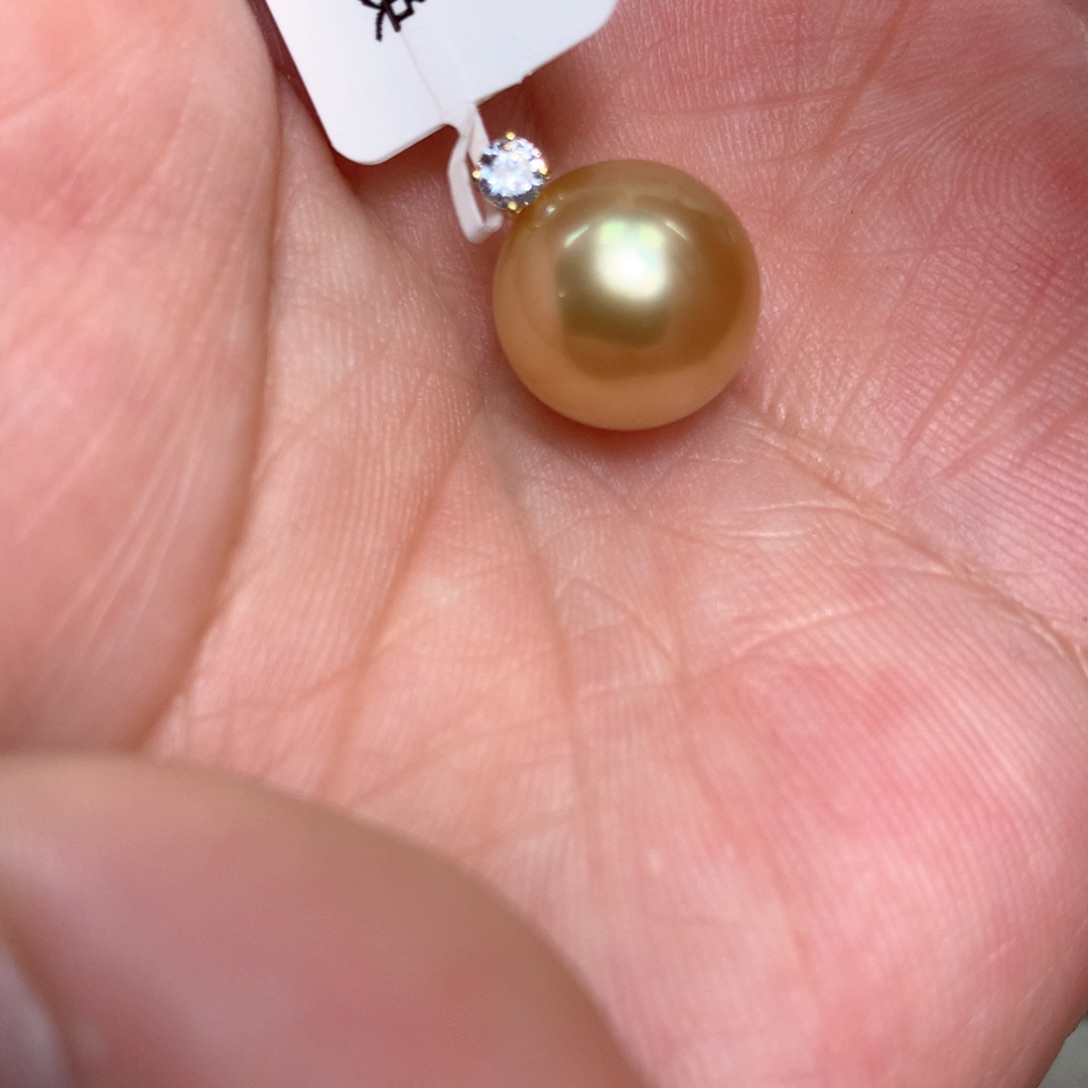 海水珍珠颈饰18K金镶嵌