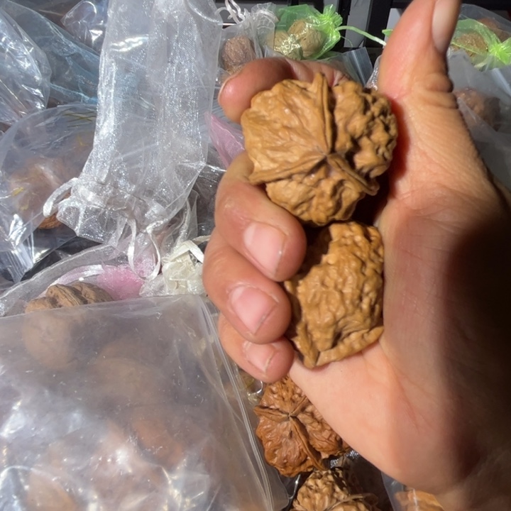 吊坠文玩核桃滇西71