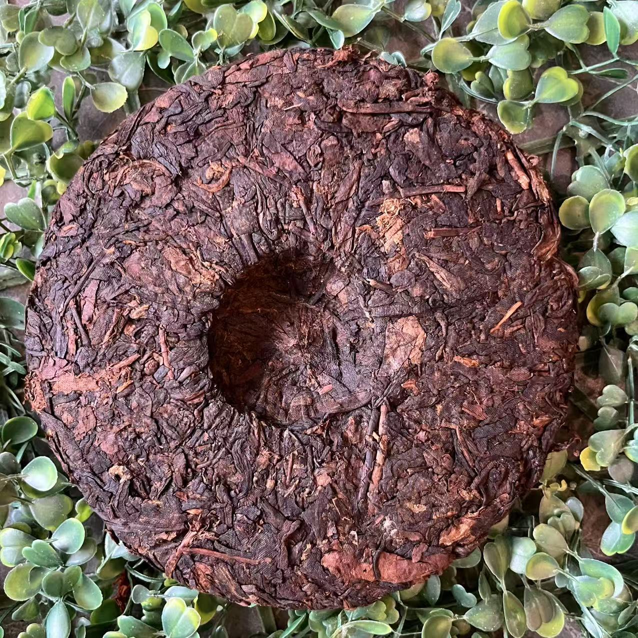 雨腾妹夫“T道 十大M法”紫芽普洱茶200g/饼 熟茶 (6月22）