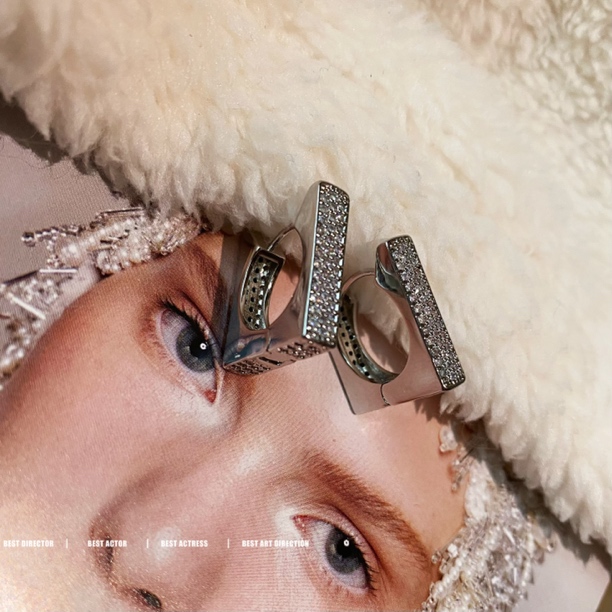 黄铜耳饰 轻奢百搭精致小方闪闪锆石耳钉0022