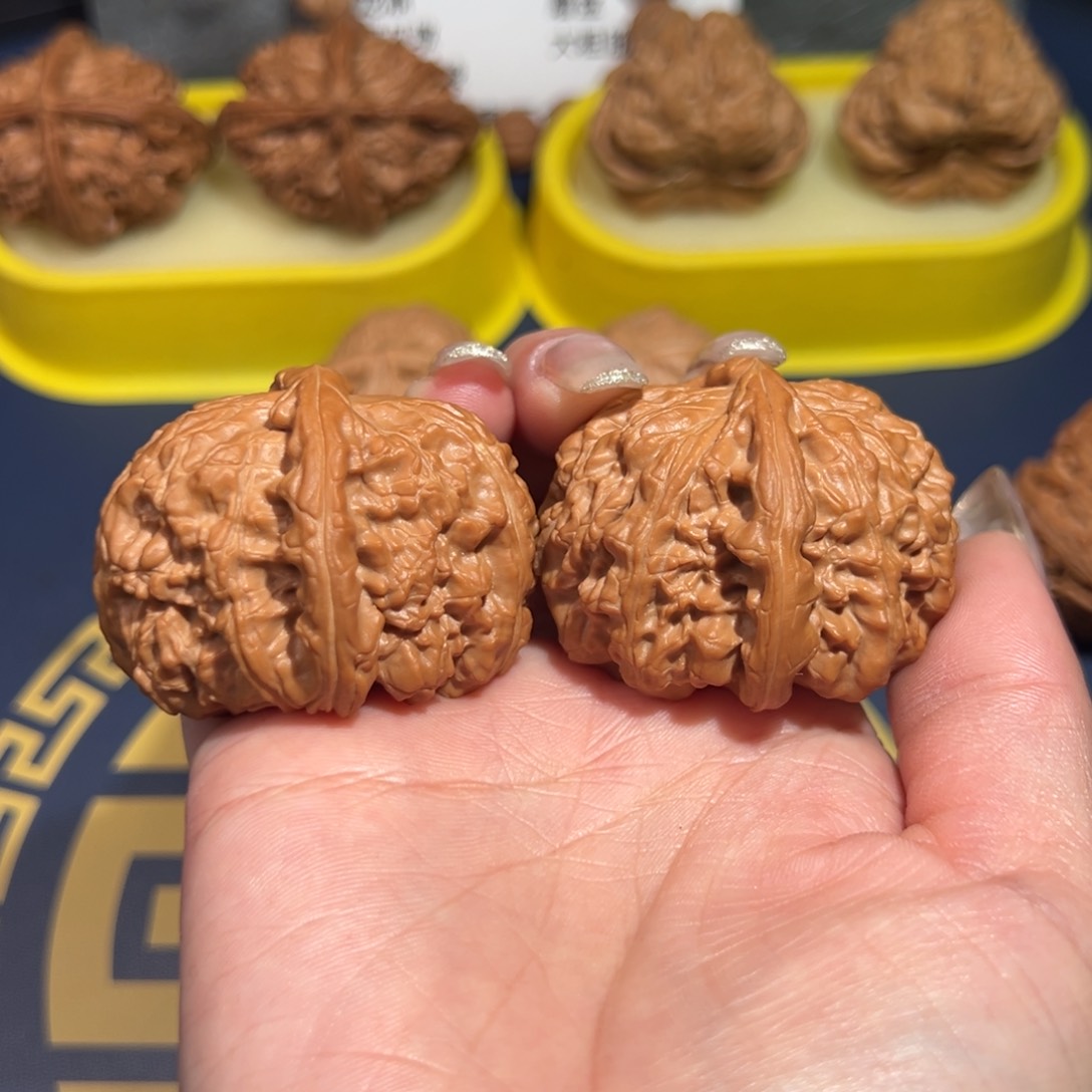 文玩核桃把件白狮子42