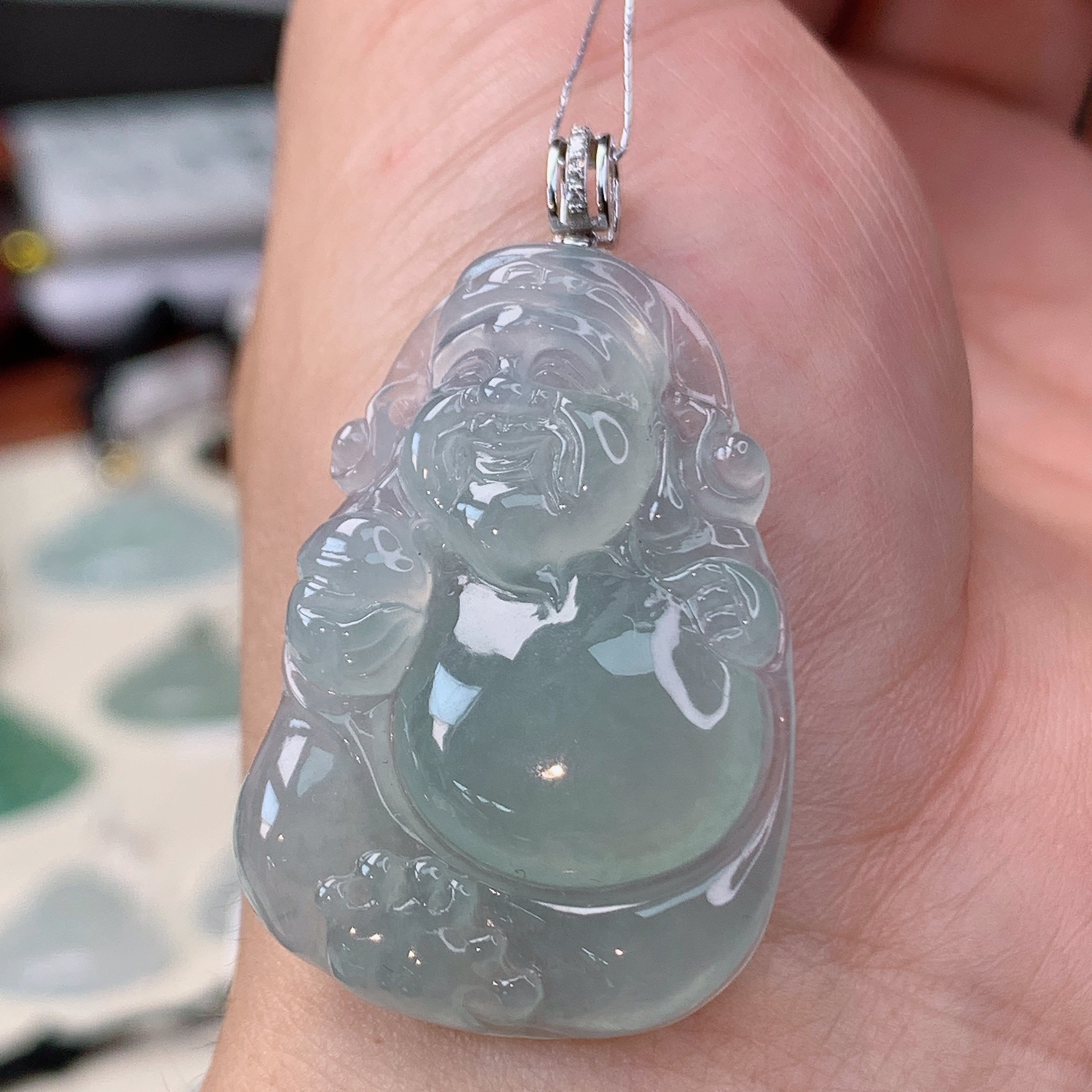 缅甸天然A货翡翠老坑种冰种财神爷吊坠36×25.9×5.7mm