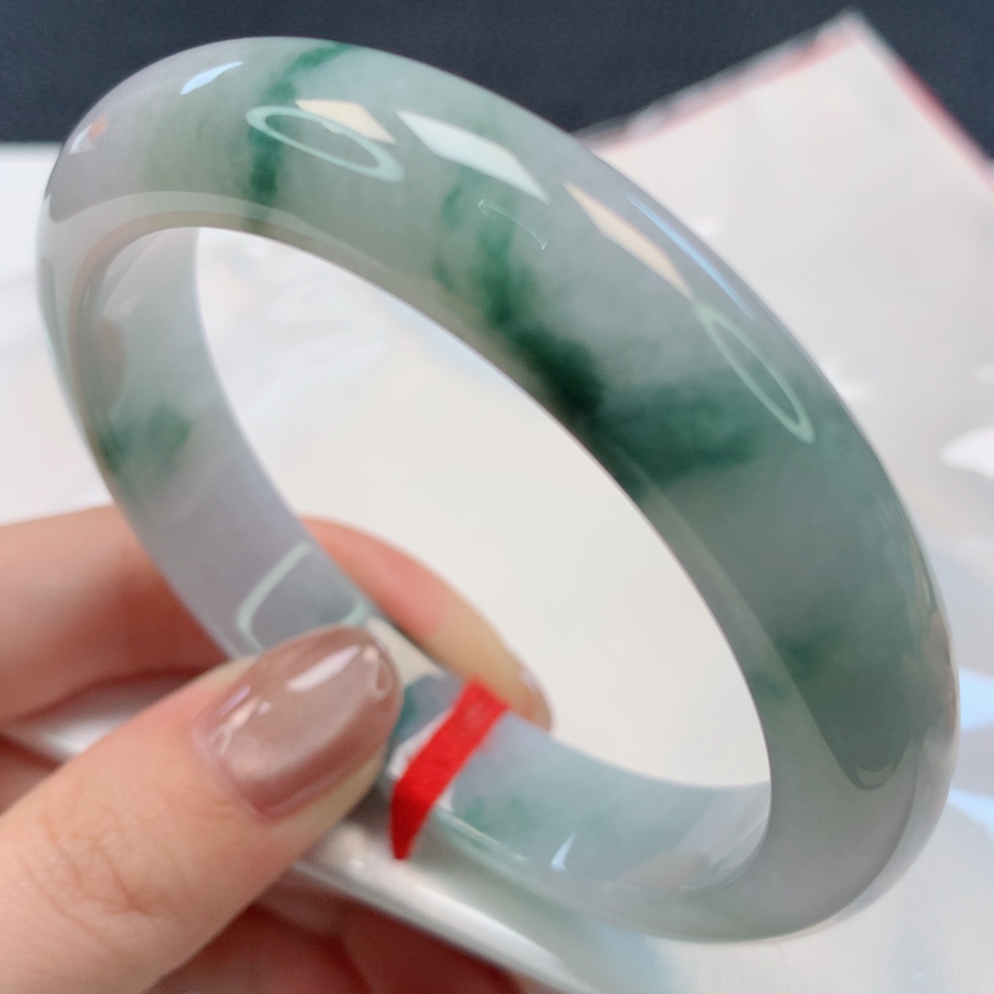 【闪购商品】翡翠手镯未镶嵌57+圈